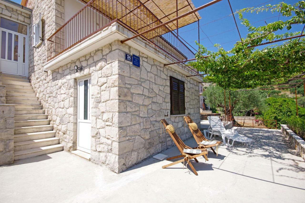 Kuca Za Odmor Toni Apartment Postira Exterior photo